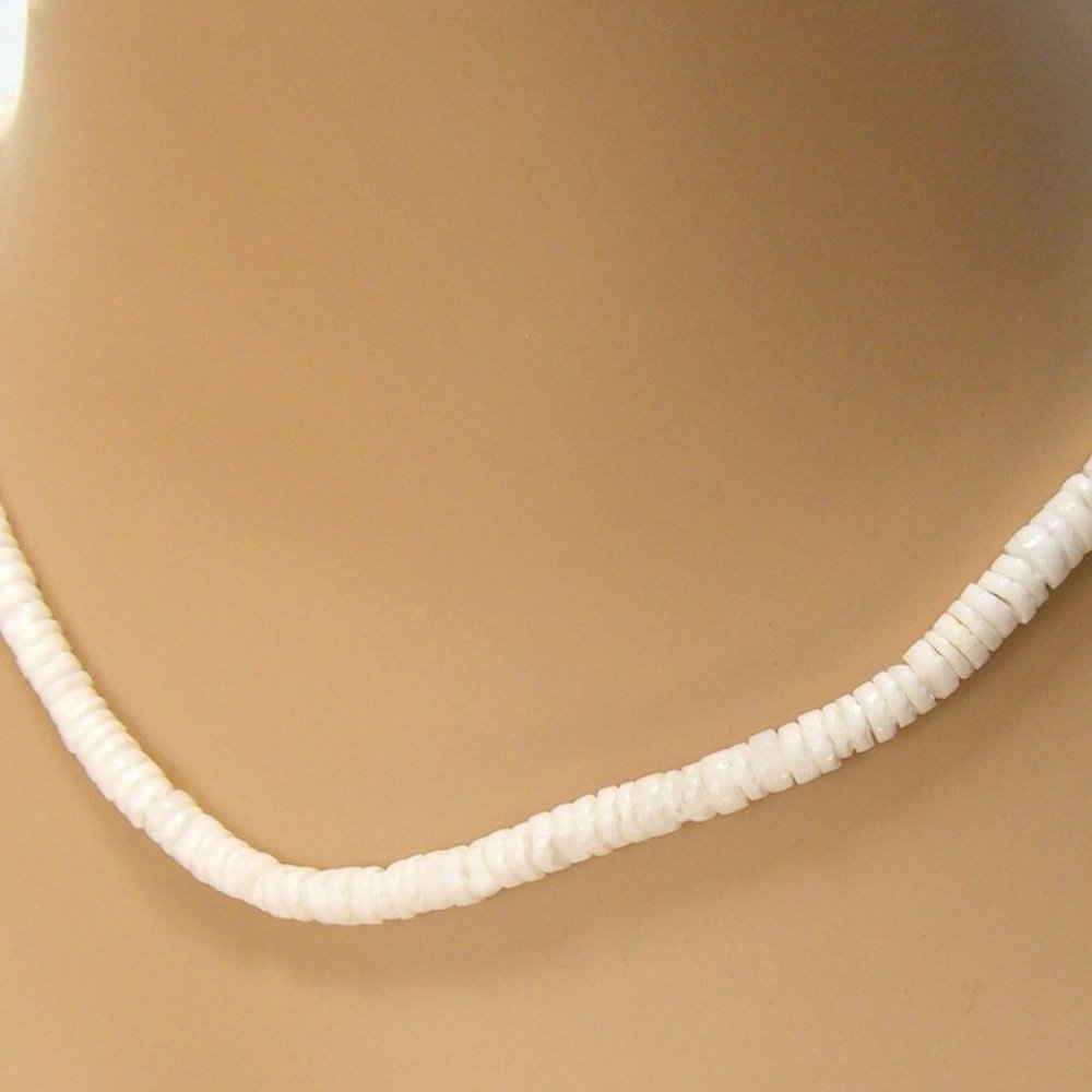 Puka Shell 16" Choker Necklace Hawaiian Surfer Unisex Style 7067 WHT